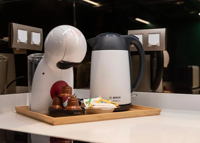 Cosy Flat In With Private Patio & Garden Area By Lisbeyond بورتو