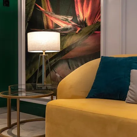 Cosy Flat In With Private Patio & Garden Area By Lisbeyond Lejlighed Porto