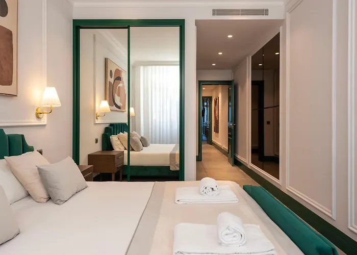 Cosy Flat In With Private Patio & Garden Area By Lisbeyond Πόρτο