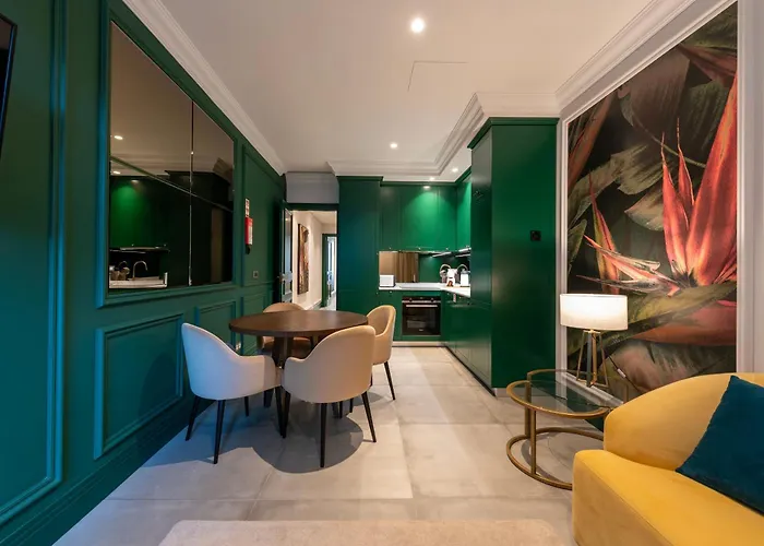 Apartamento Cosy Flat In With Private Patio & Garden Area By Lisbeyond Porto